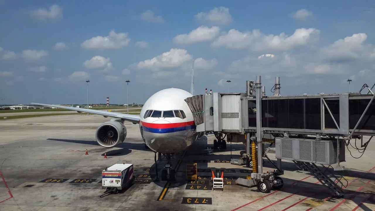 Arrival In Kuala Lumpur - Image 1
