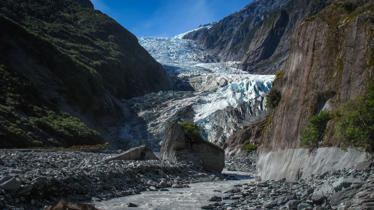 Christchurch to Franz Josef Glacier - Image 1