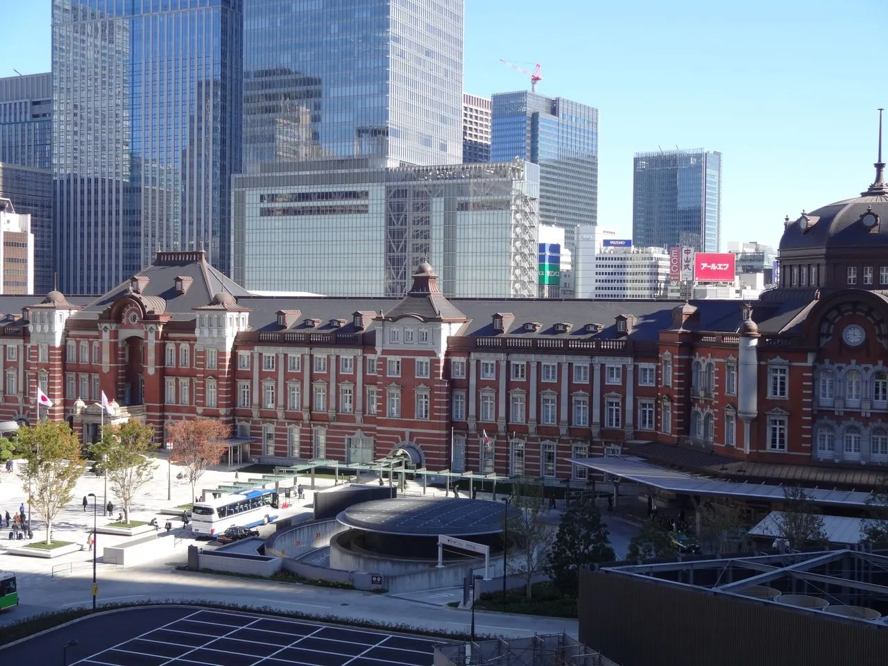 West Tokyo Sightseeing - Image 1