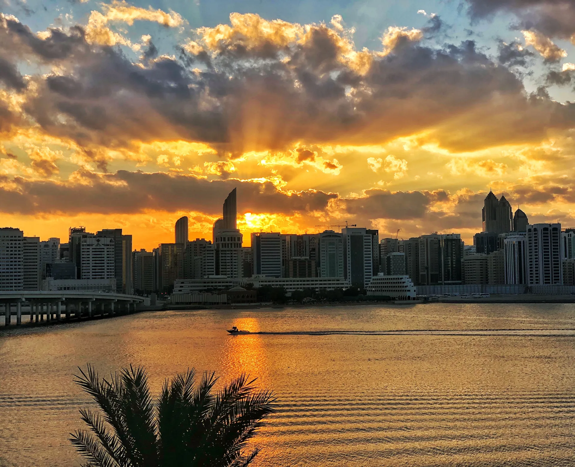 UAE Grand Adventure: Dubai, Abu Dhabi and Yas Island